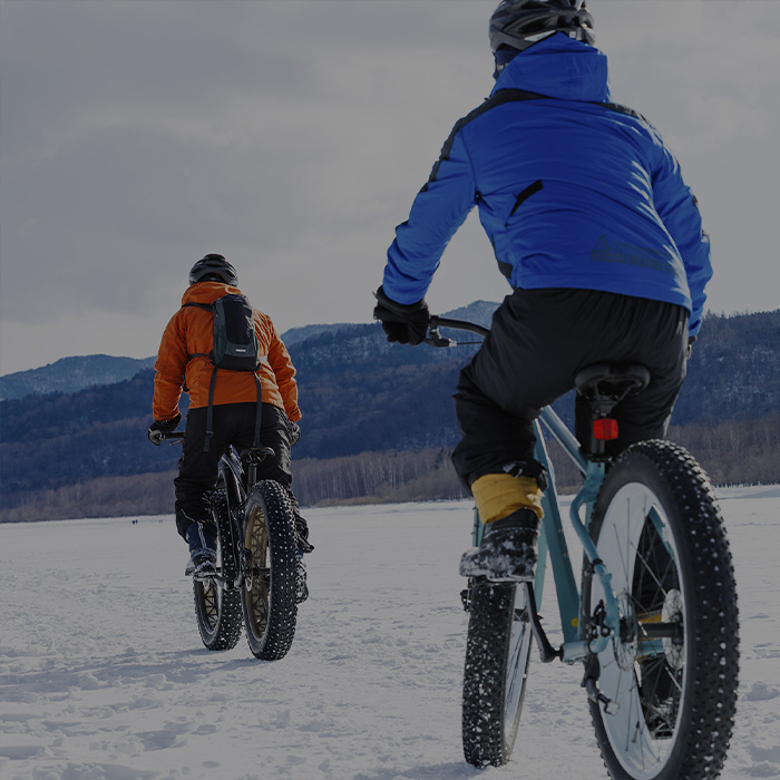 糠平湖氷上サイクリング